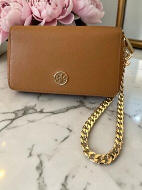 Tory Burch Brown Leather Designer Wallet - Wristlet | Zip Around Robinson Style